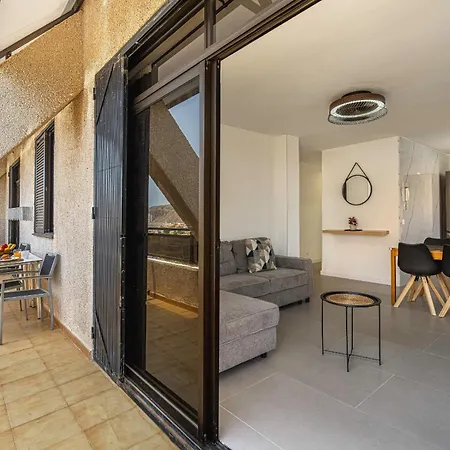As De Casas - Royal 8 - Cristianos * Arona (Tenerife)